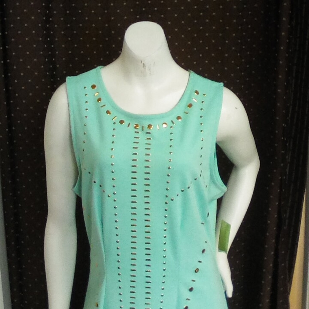 Laugh green dress